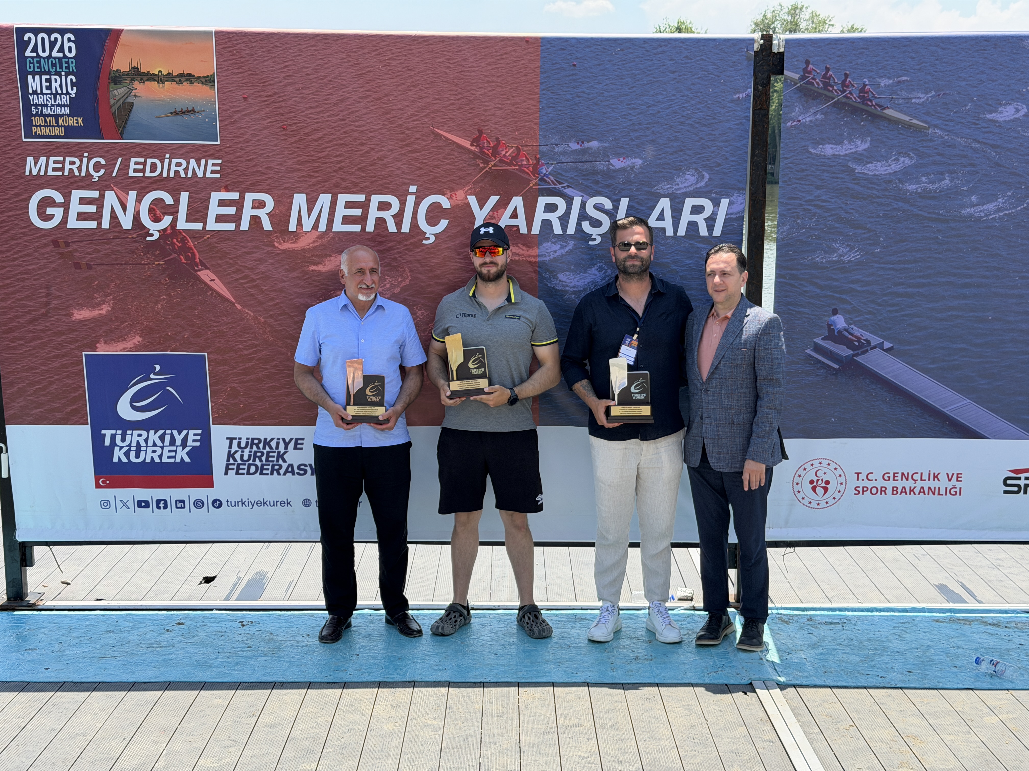 Kürekte, Gençler Meriç Yarışları sona erdi.