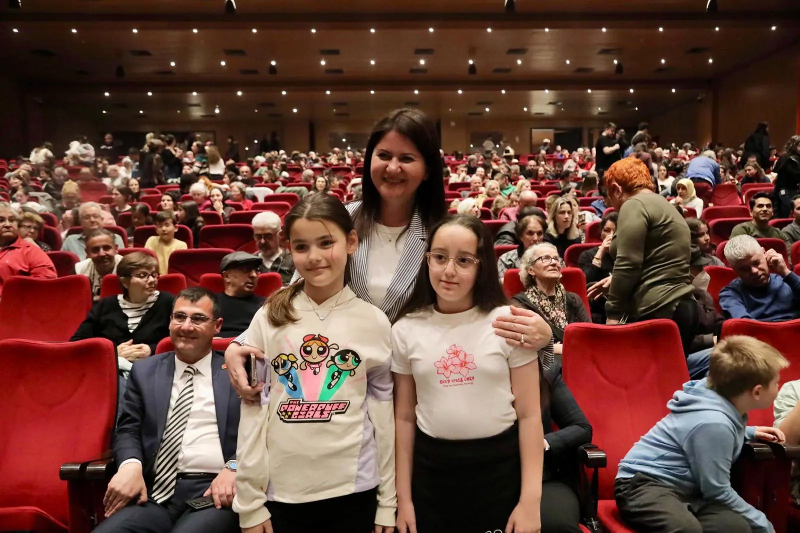 “Süper Babaanne” Büyük Beğeni Topladı