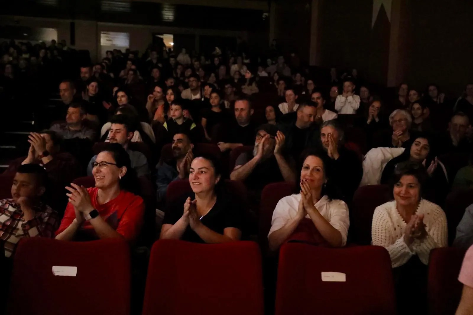 “Süper Babaanne” Büyük Beğeni Topladı
