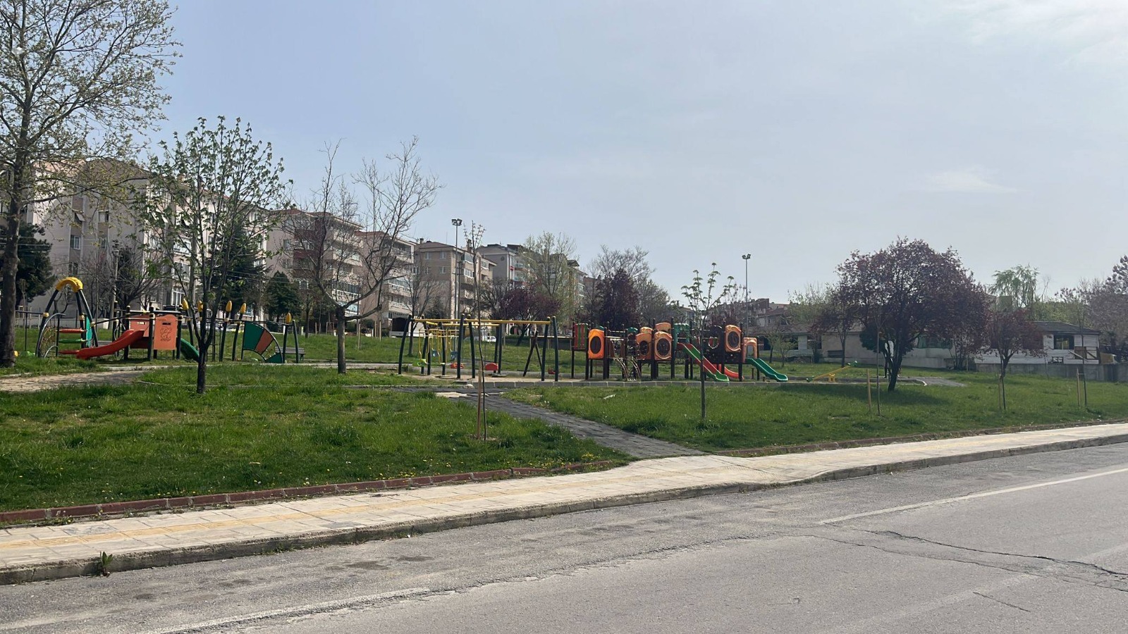 Muhtardan belediyeye 'çifte standart' tepkisi