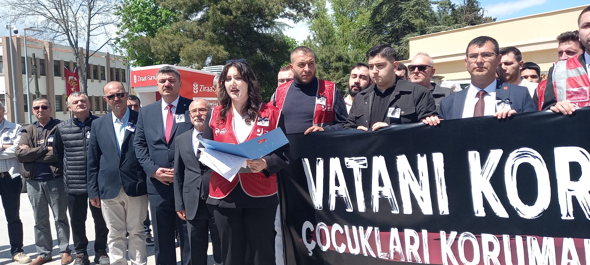 CHP’den 23 Nisan’da Egemenlik ve Eğitim Vurgulu Sessiz Yürüyüş
