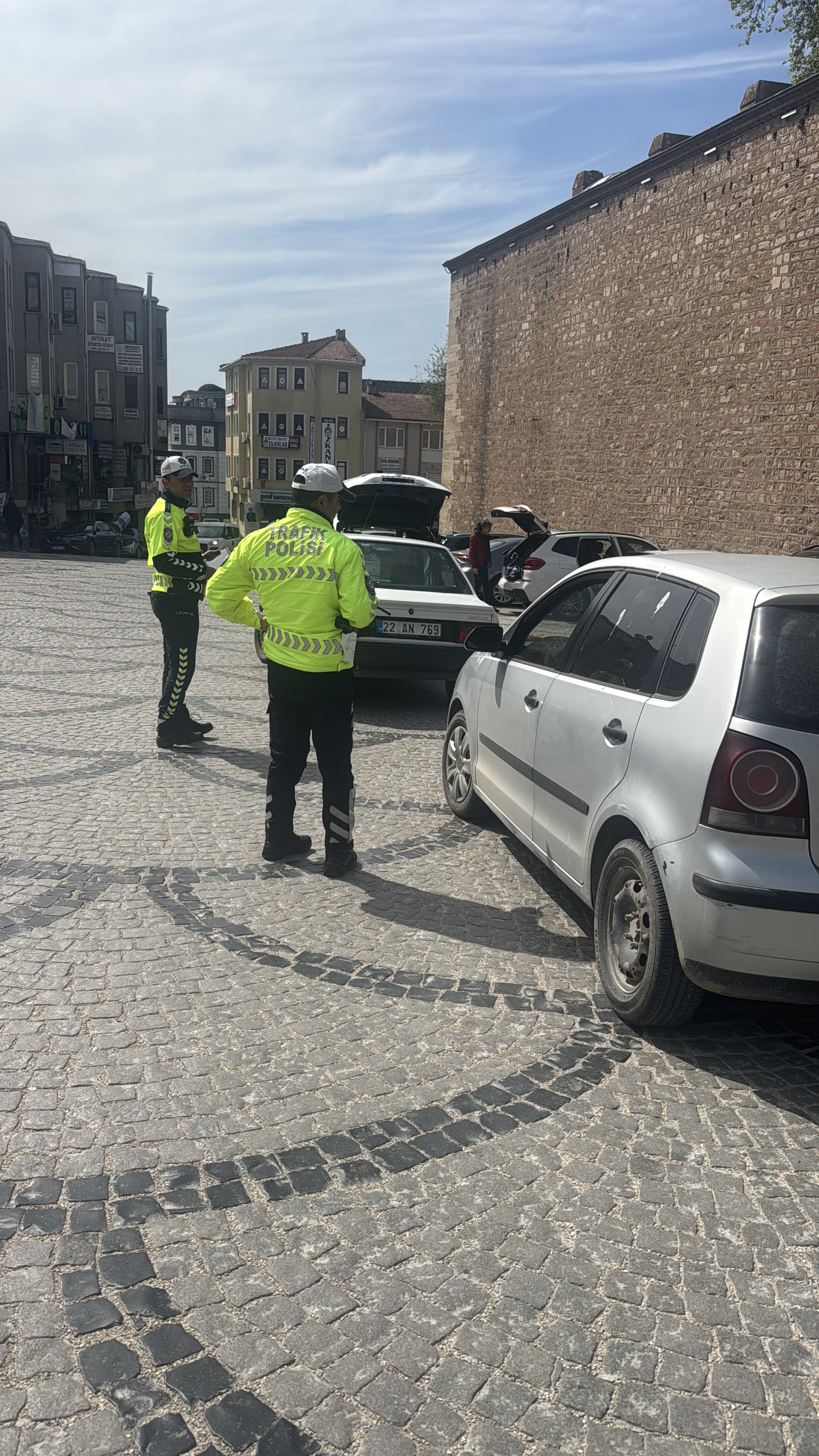 Edirne'de polis ekiplerince trafik denetimi yapıldı
