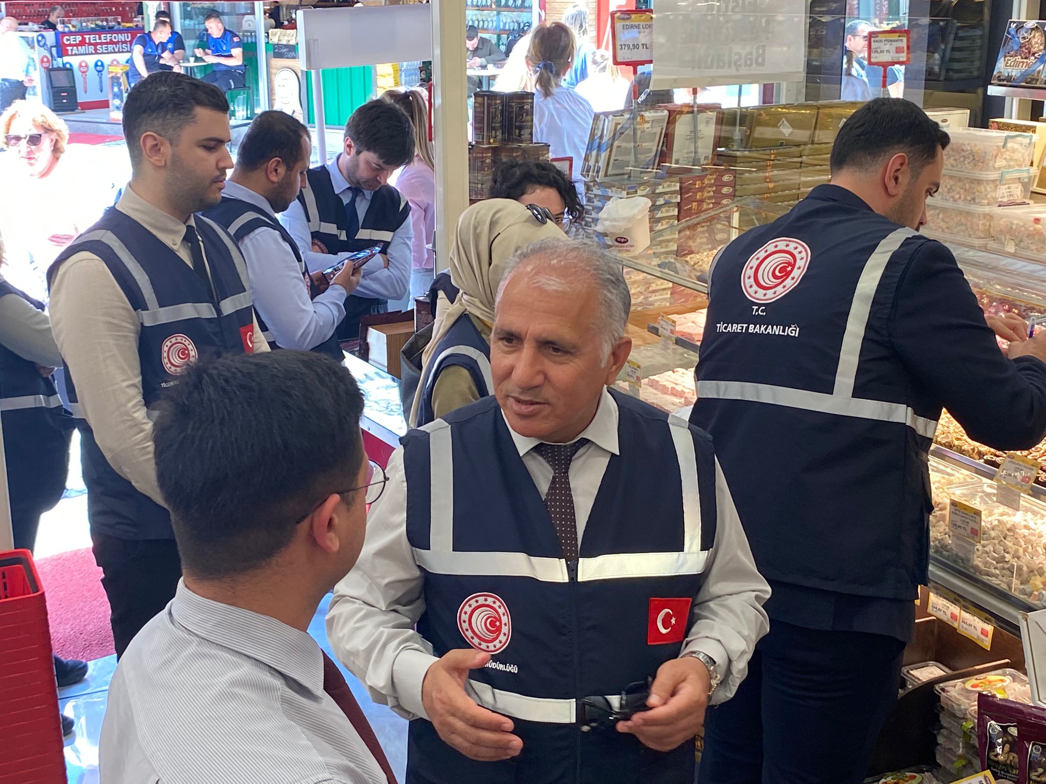 Saraçlar’da Bayram Öncesi Sıkı Fiyat Denetimi