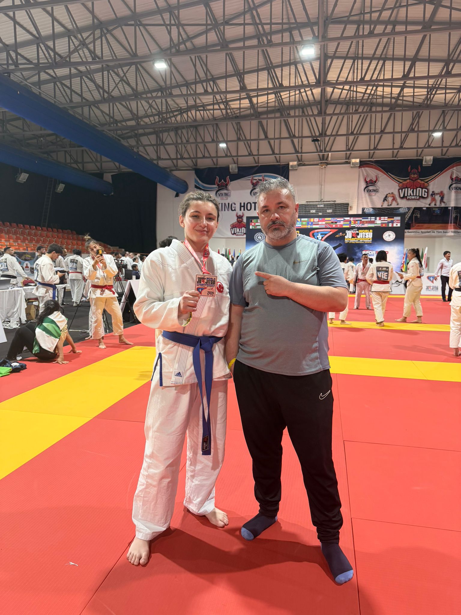 Edirneli Milli Sporcu İzel Erim’den Tarihi Başarı