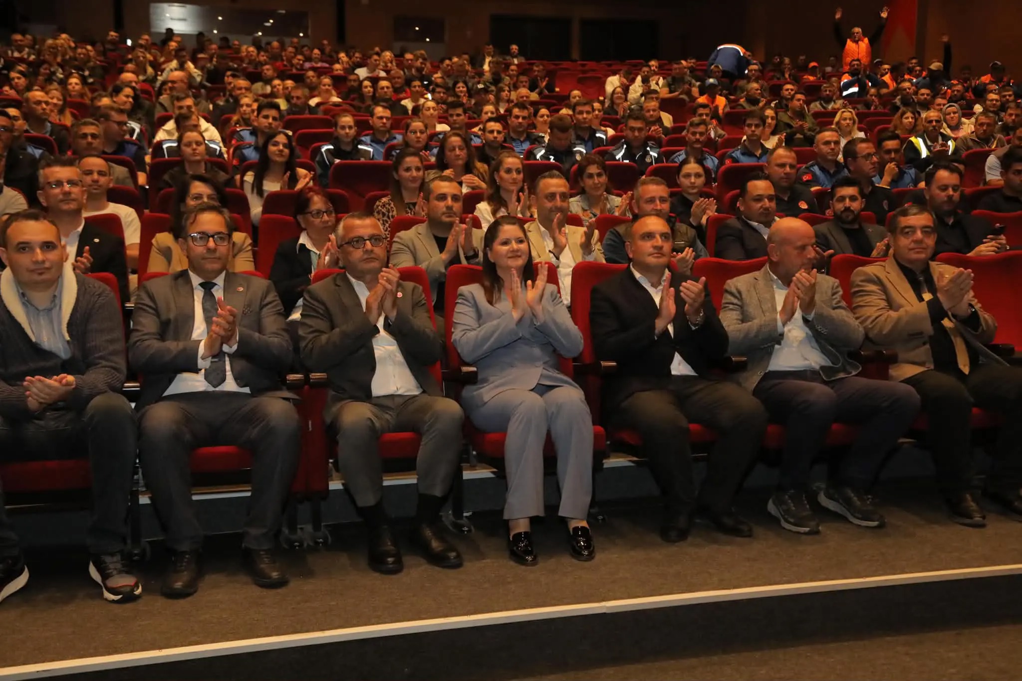 Gencan’dan Net Mesaj: “Kırıldığımız Yerden Daha Güçlü Çıkıyoruz”
