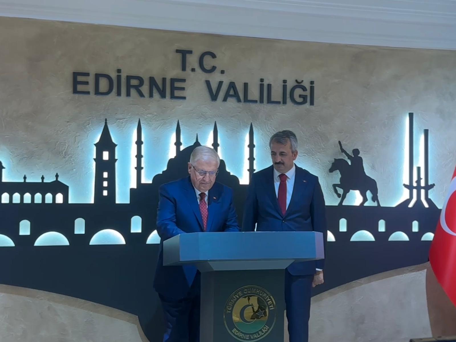 Milli Savunma Bakanı Yaşar Güler Edirne'de