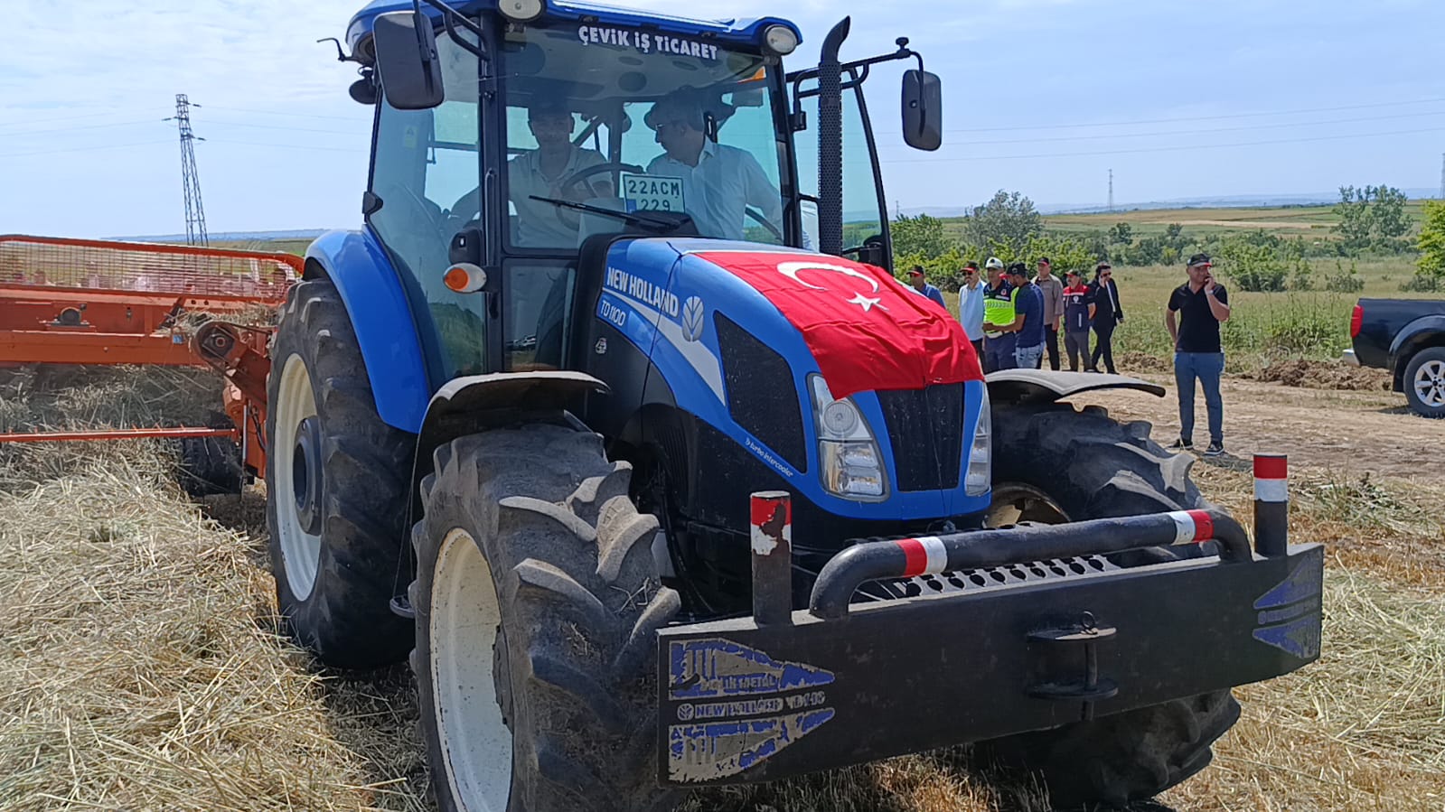 Vali Sezer'den merada balya mesaisi: Ucuz yemde yeni formül