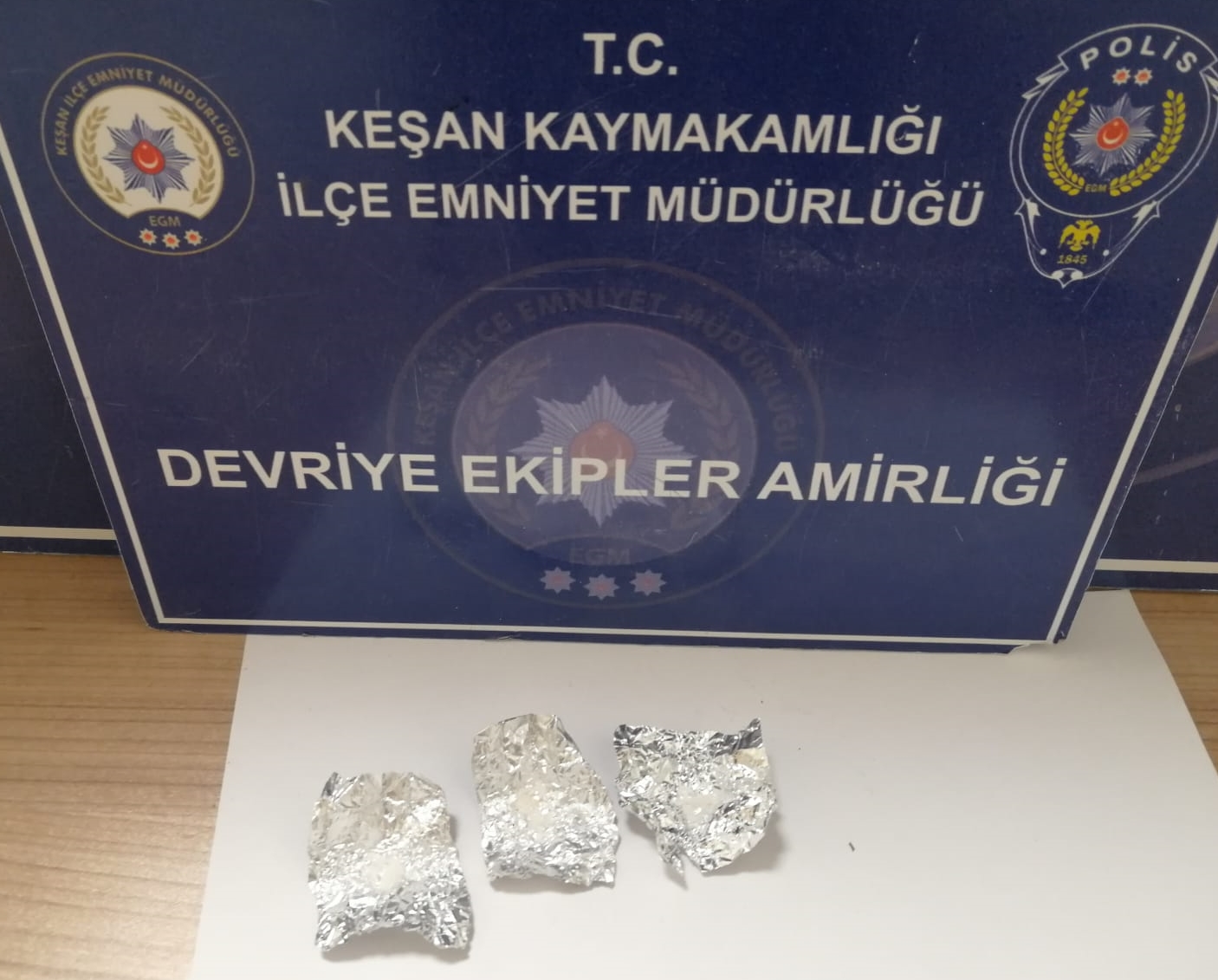 Edirne'de uyuşturucu operasyonunda 2 kişi gözaltına alındı