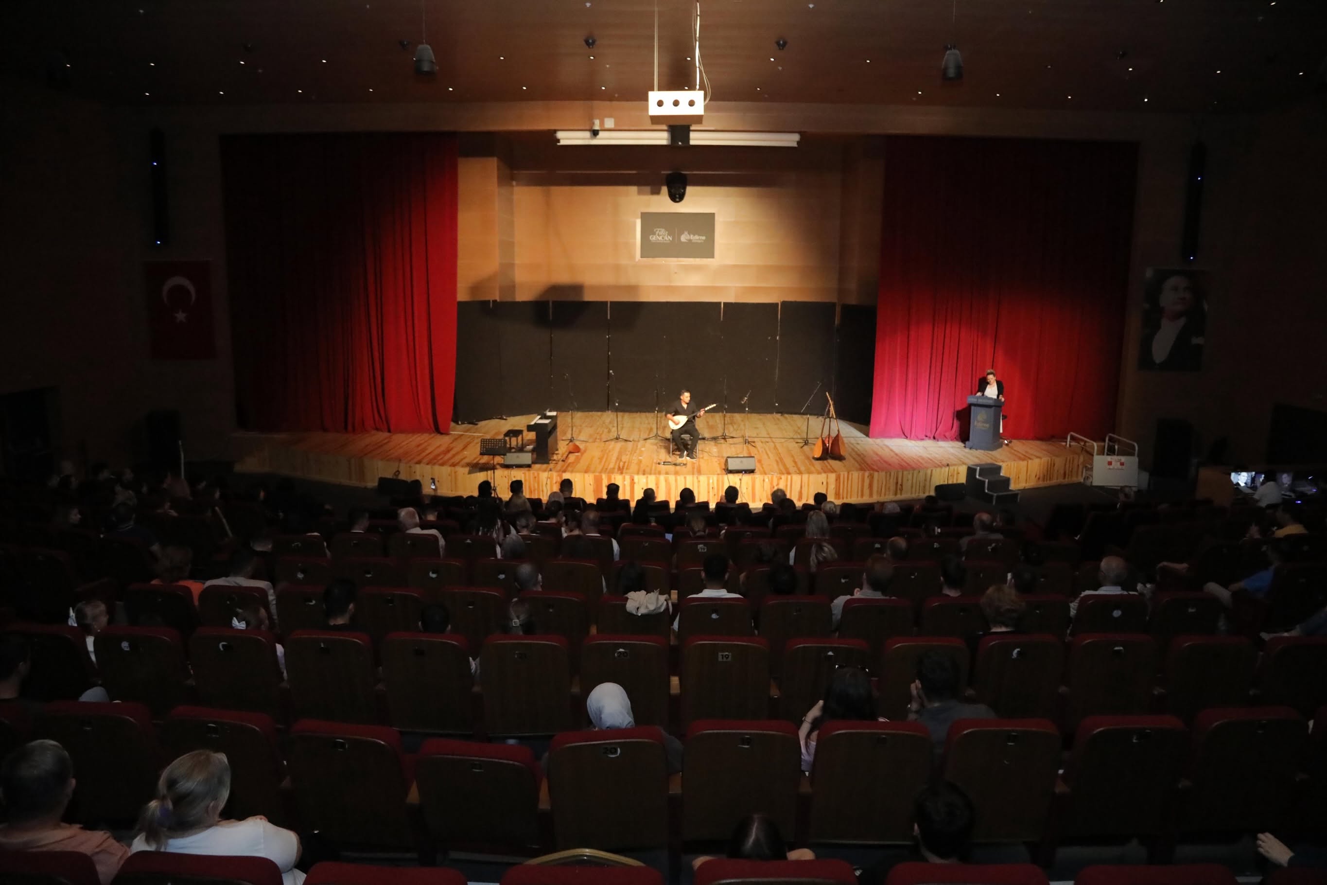 Edirne’de Sanat Dolu Gece: Genç Yeteneklerden Unutulmaz Konser
