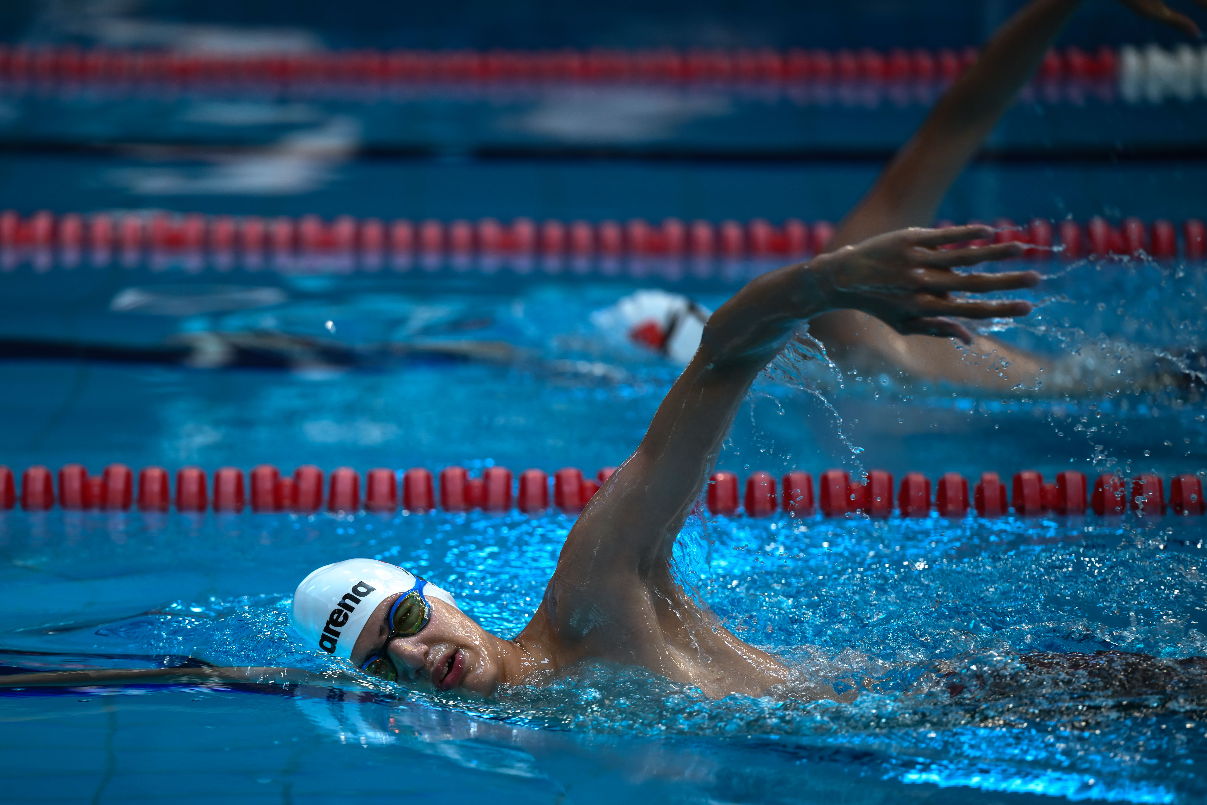 Türkiye şampiyonu ikiz yüzücüler gözlerini olimpiyatlara dikti