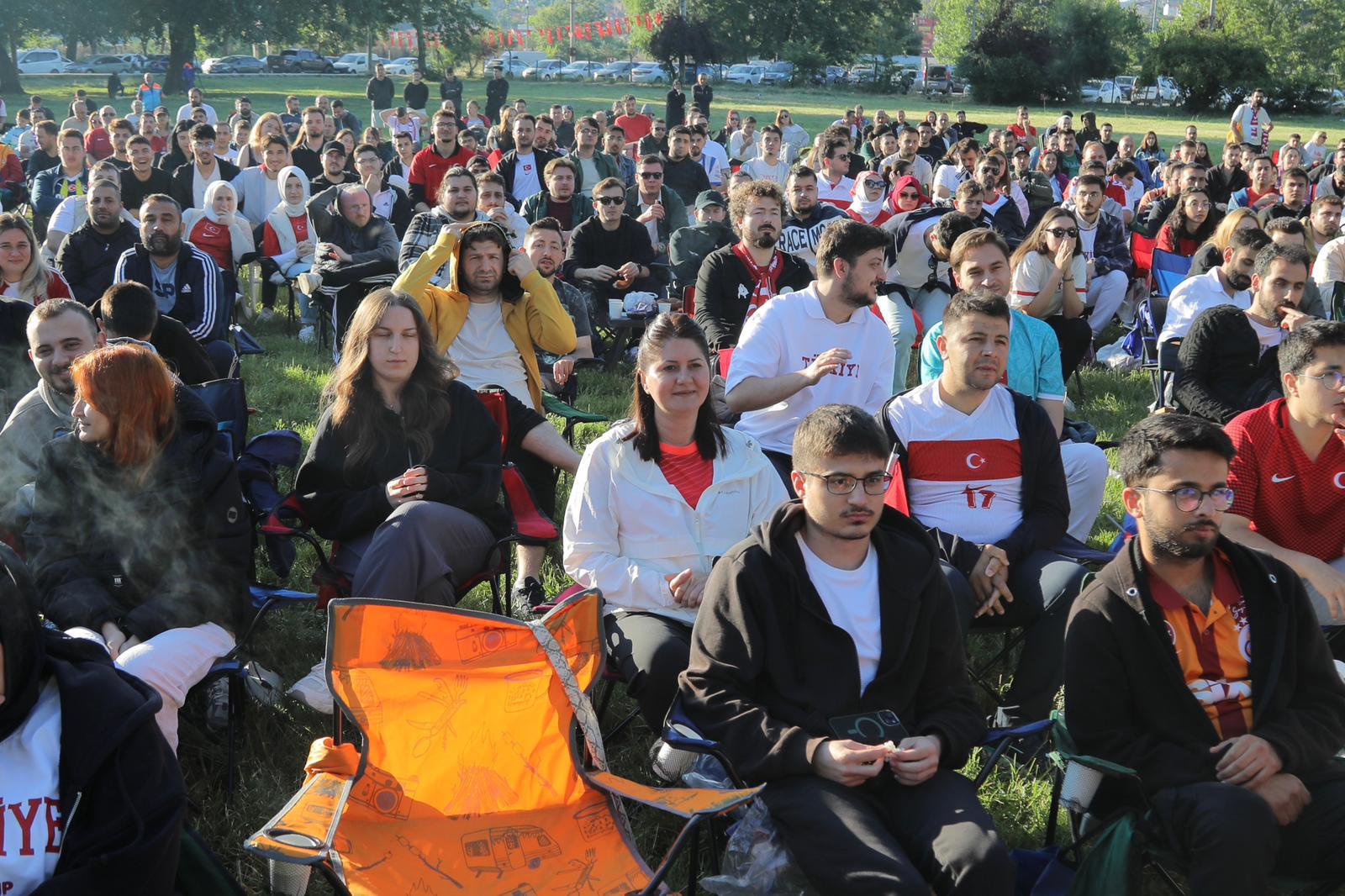 Edirne’de milli maç heyecanı Sarayiçi’nde yaşandı