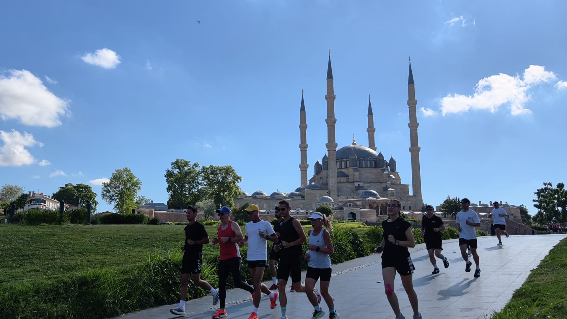 Selimiye’nin UNESCO Listesi’ndeki 15. Yılı onuruna 15 tur koştular