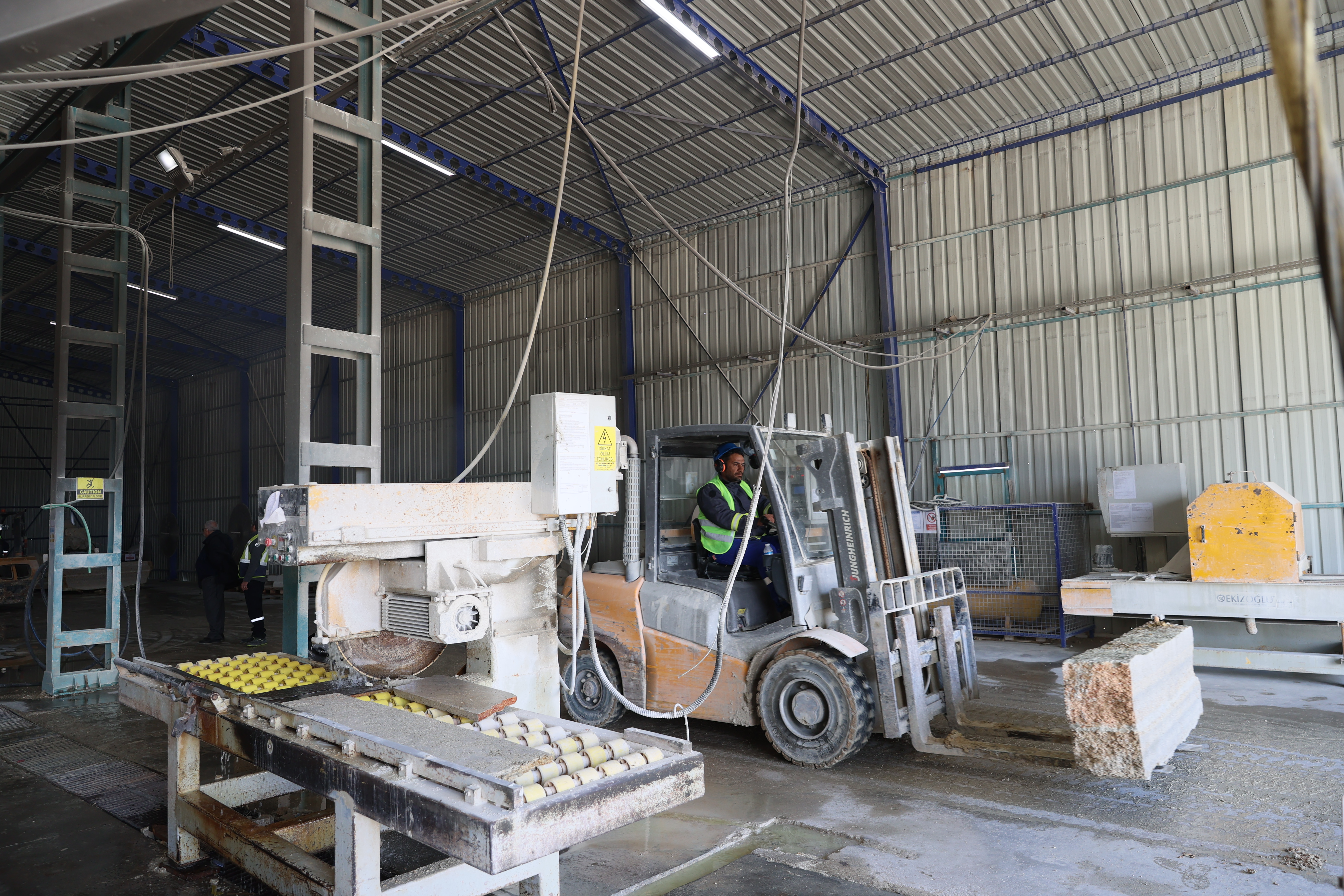 Edirne'den çıkan küfeki taşı ilk kez Ayasofya restorasyonunda kullanılıyor