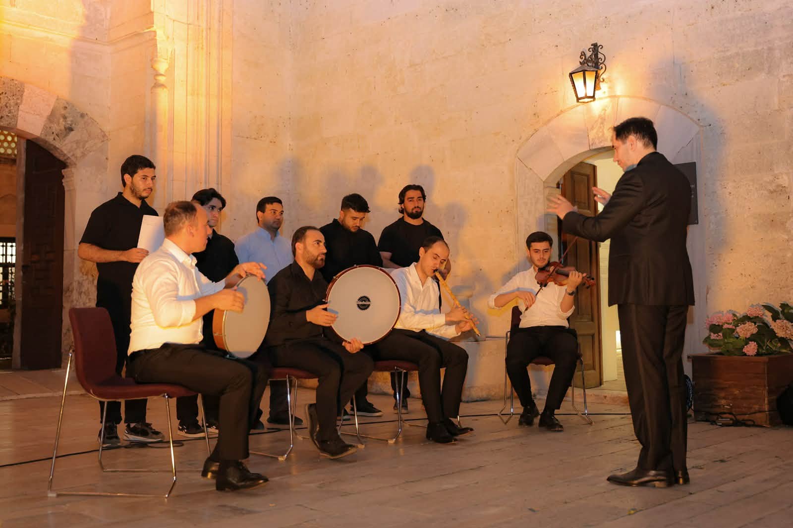 Sultan 2. Bayezid Külliyesi’nde Tasavvuf Musikisi Konseri Büyüledi